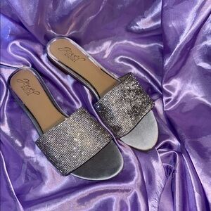 Jewel Badgley Mischka Silver Glitter Sandals